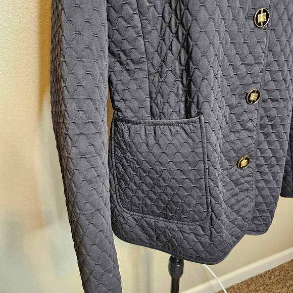 St John XL Black Quilted Jacket Gold Logo Buttons Collarless Coat - Picture 3 of 10